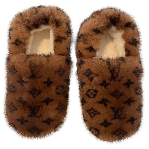 louis vuitton slippers cheap|louis vuitton slippers furry.